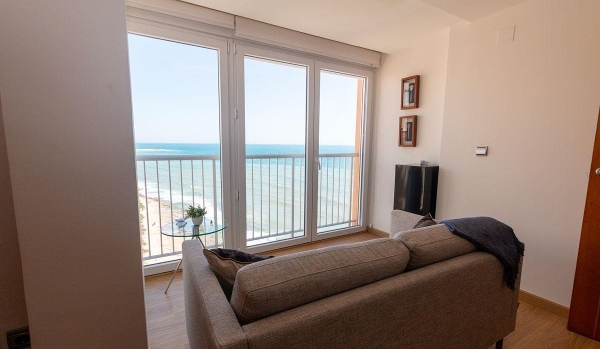 Resale - Apartment / flat - Torrevieja - Playa Del Cura