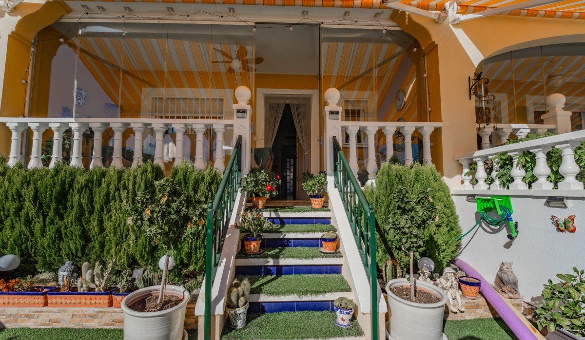 Resale - Townhouse - Ciudad quesada - Lo Marabú