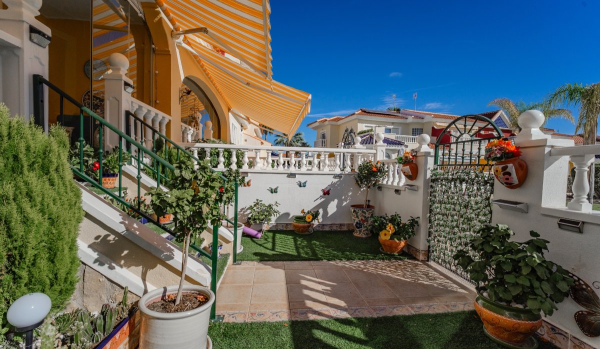 Resale - Townhouse - Ciudad quesada - Lo Marabú