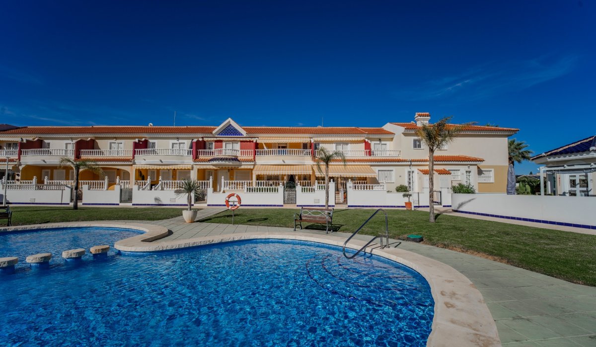 Resale - Townhouse - Ciudad quesada - Lo Marabú