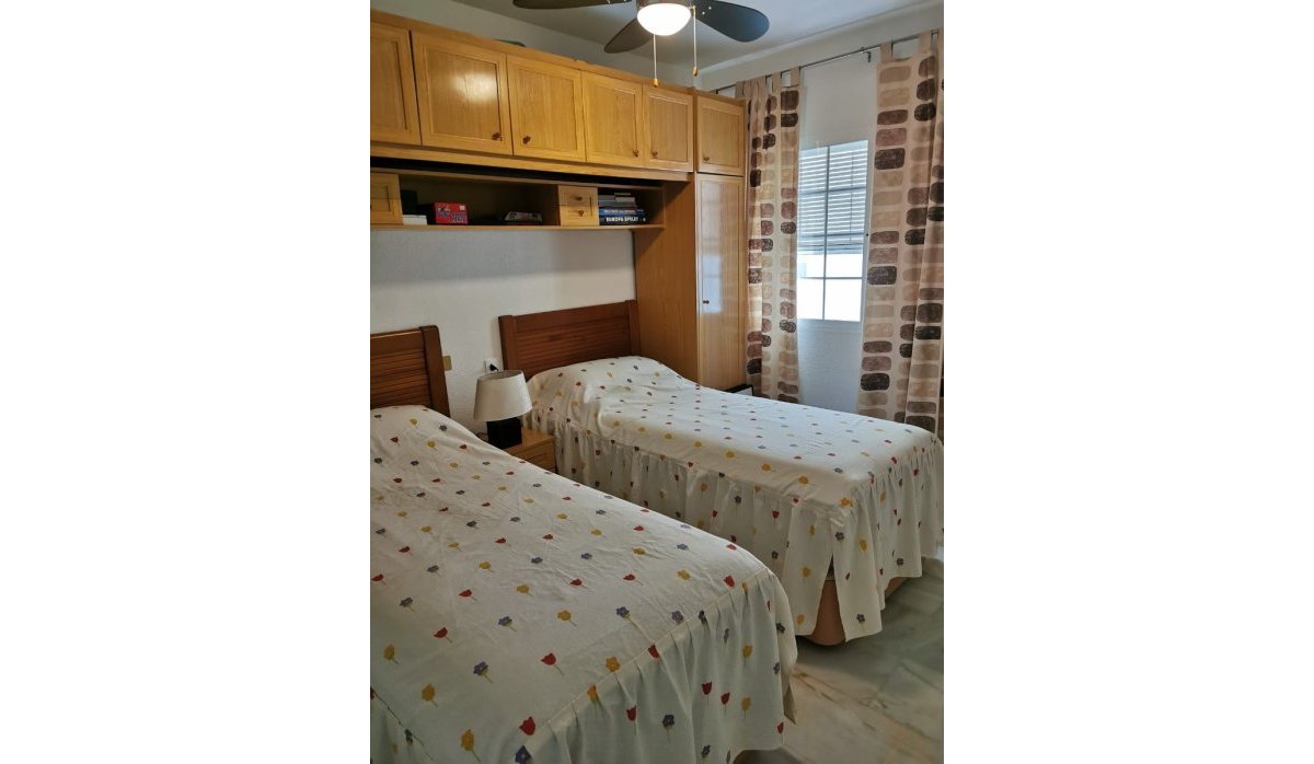 Reventa - Apartamento / piso - Torrevieja