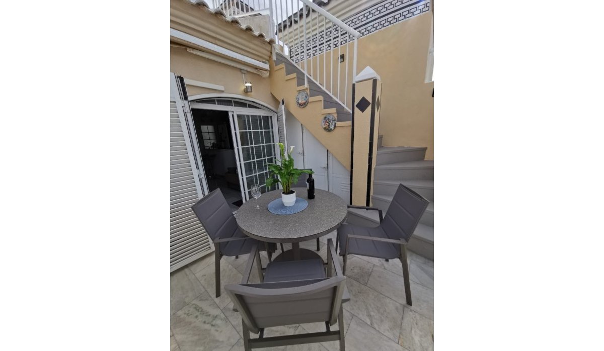 Reventa - Apartamento / piso - Torrevieja