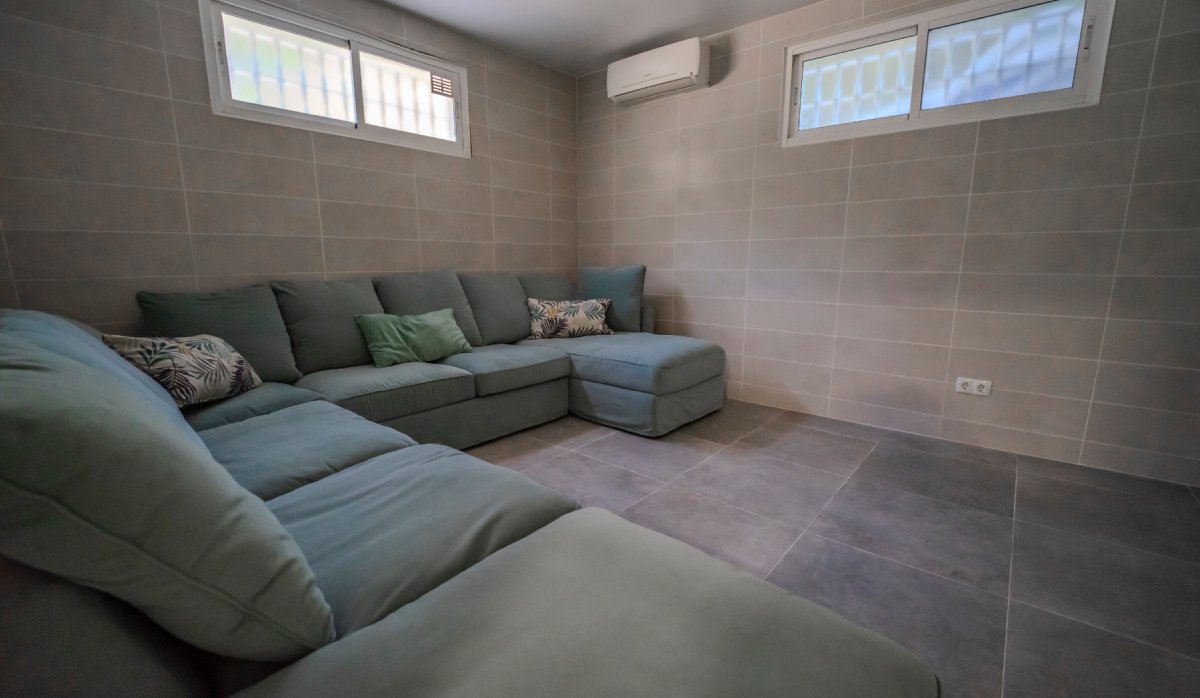 Reventa - Villa - Ciudad quesada - Doña Pepa