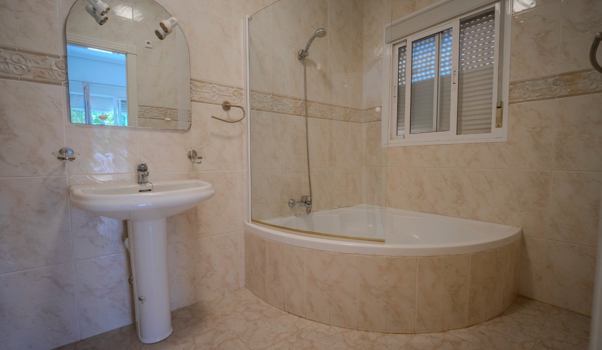 Reventa - Villa - Ciudad quesada - Doña Pepa