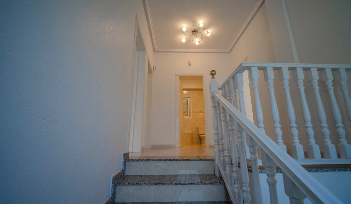 Reventa - Villa - Ciudad quesada - Doña Pepa