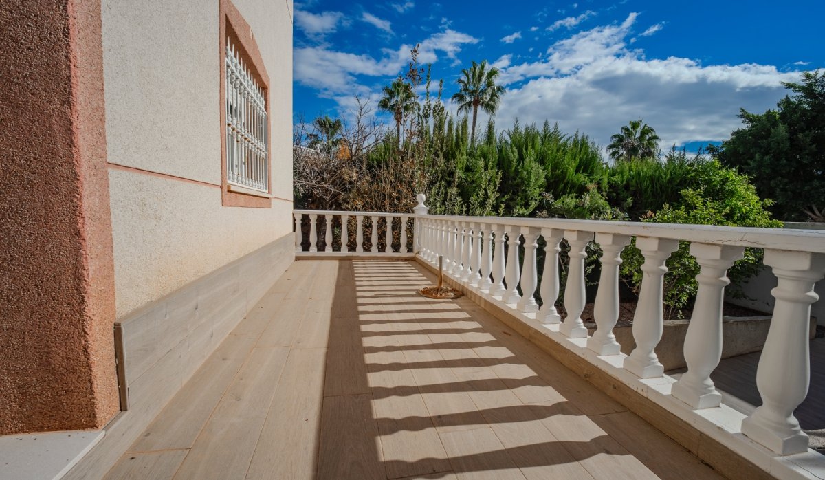 Reventa - Villa - Ciudad quesada - Doña Pepa