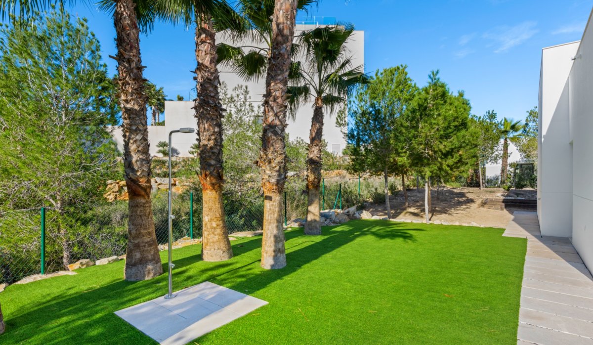 Resale - Villa - Las Colinas Golf Resort - Las Colinas golf