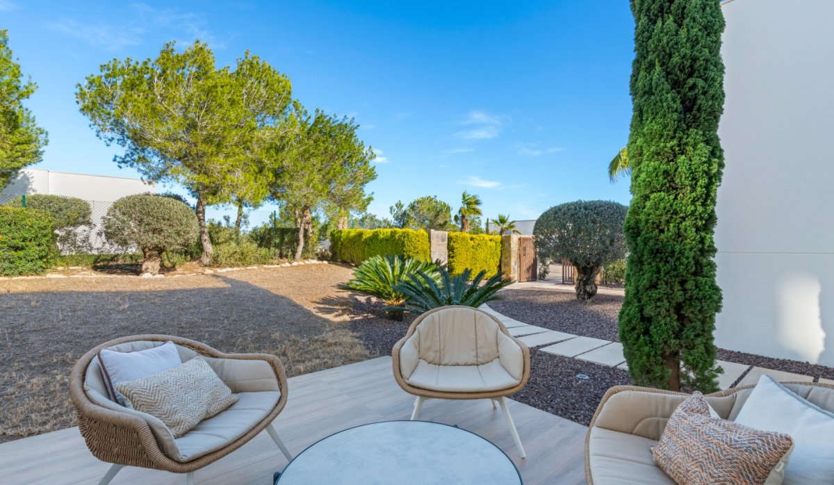 Resale - Villa - Las Colinas Golf Resort - Las Colinas golf