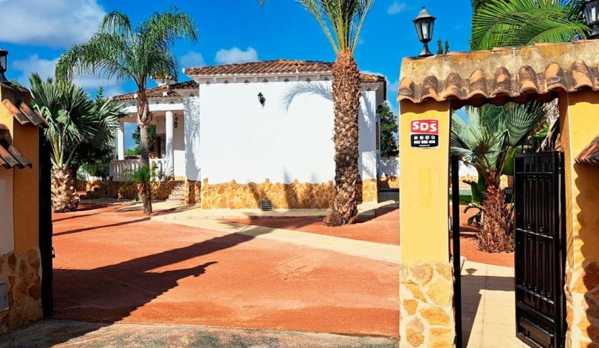 Resale - Villa - Catral - Catral - Country