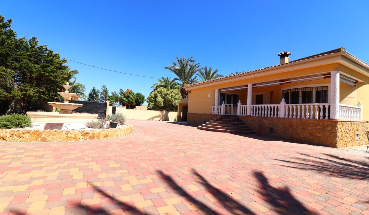 Resale - Villa - Catral - Catral - Country
