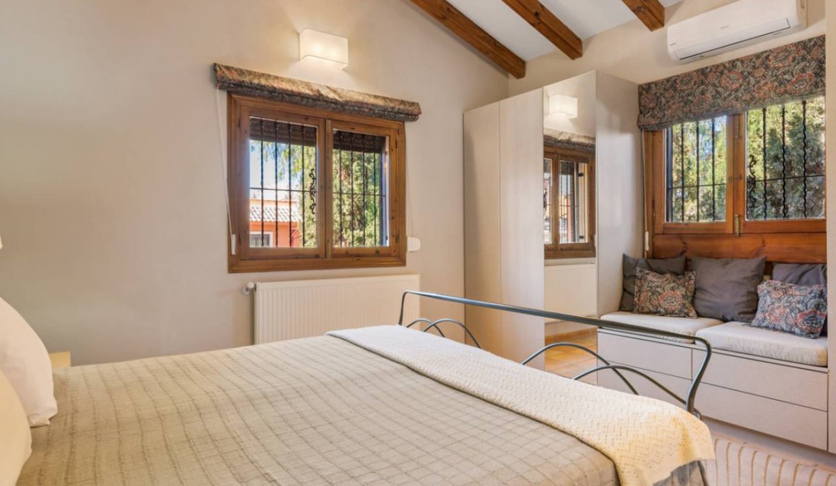 Reventa - Villa - Catral