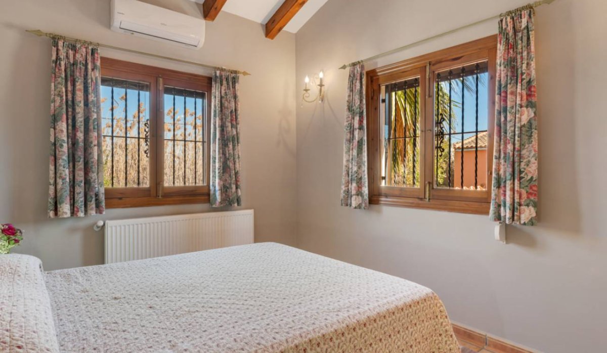 Reventa - Villa - Catral