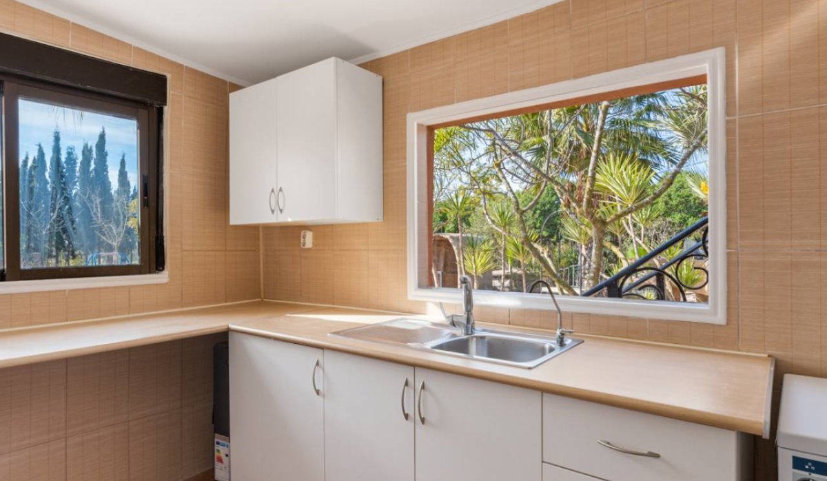 Reventa - Villa - Catral