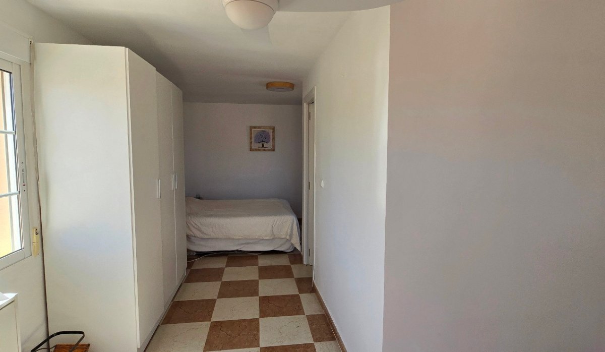 Resale - Villa - Torrevieja - El Chaparral