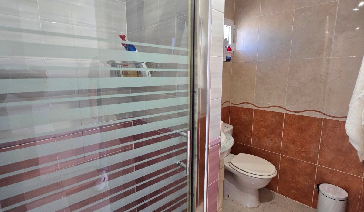 Resale - Villa - Torrevieja - El Chaparral