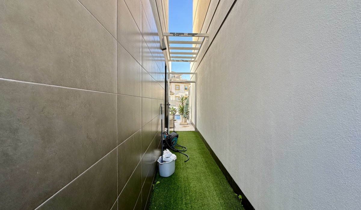 Resale - Villa - Orihuela Costa - Lomas de Cabo Roig