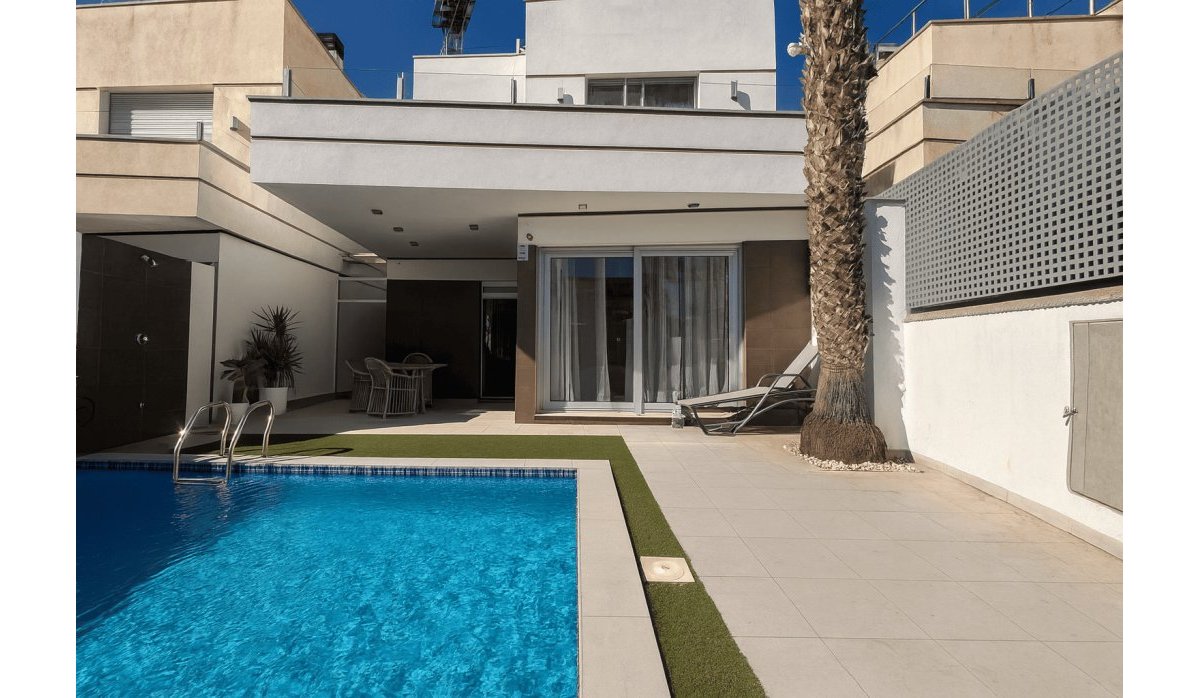 Resale - Villa - Orihuela Costa - Lomas de Cabo Roig
