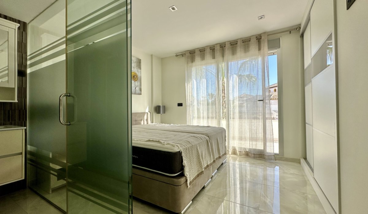 Resale - Villa - Orihuela Costa - Lomas de Cabo Roig