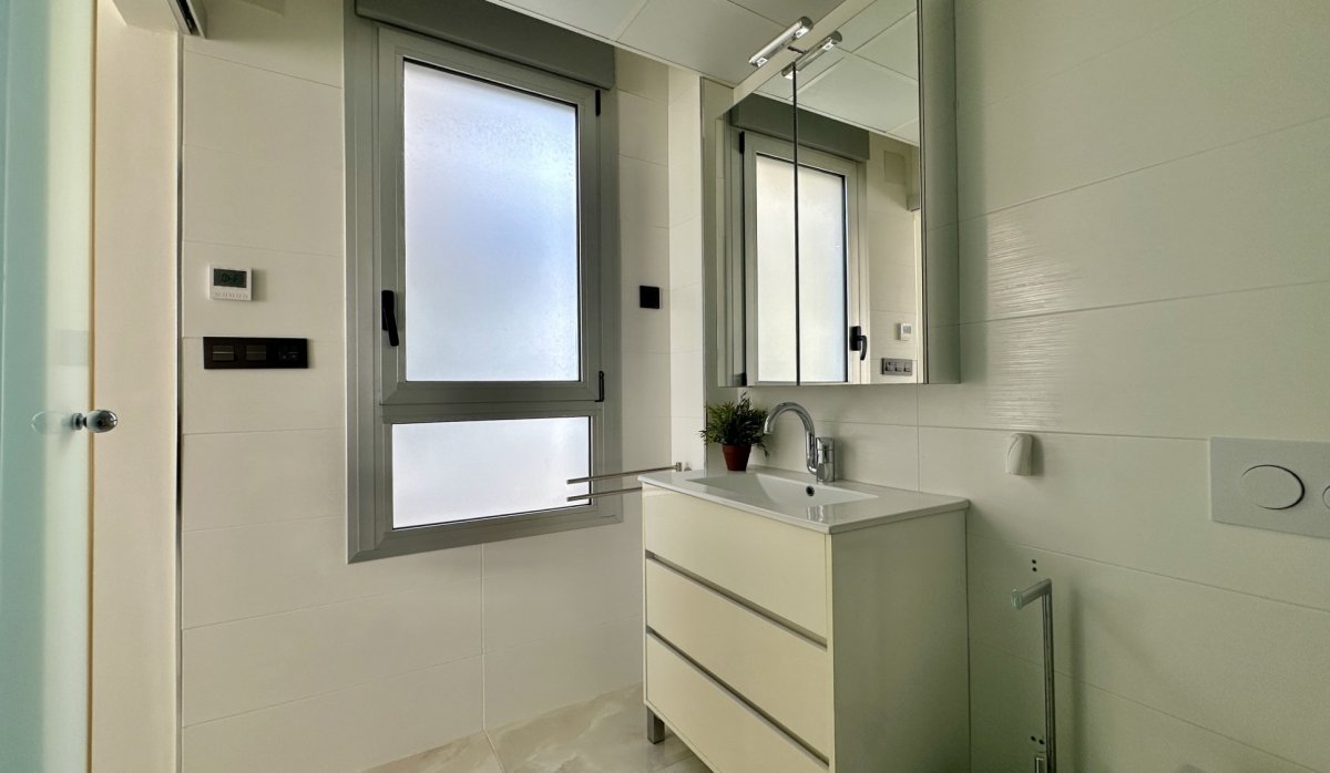 Resale - Villa - Orihuela Costa - Lomas de Cabo Roig