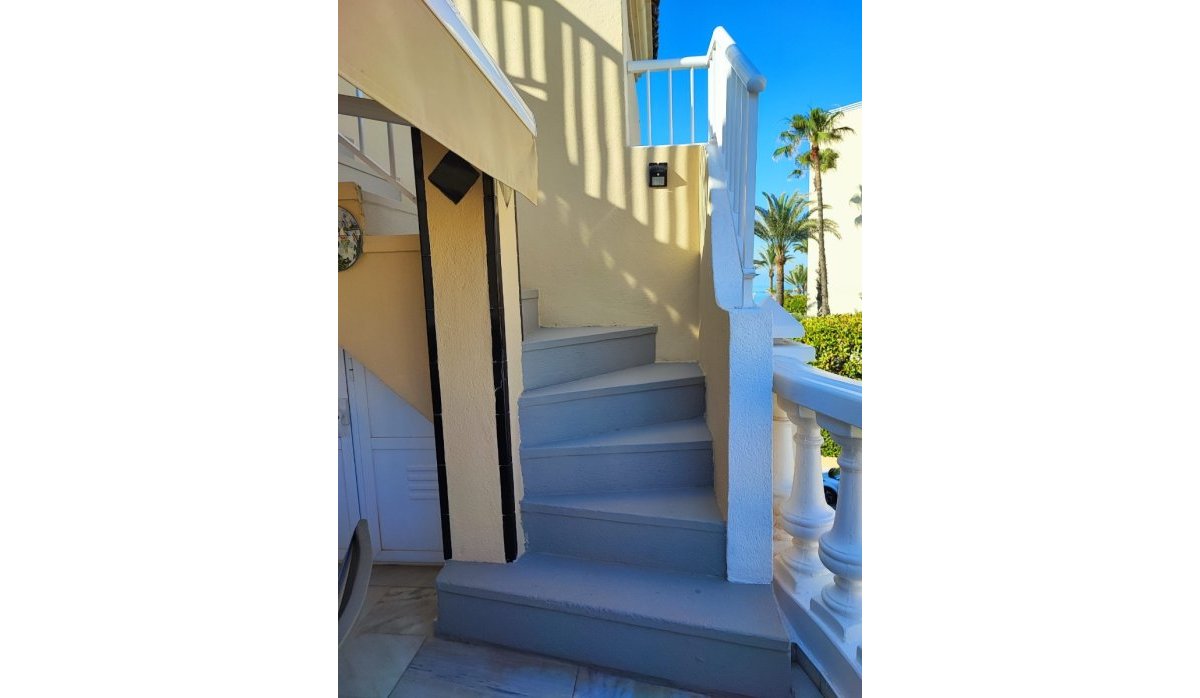 Reventa - Apartamento / piso - Torrevieja