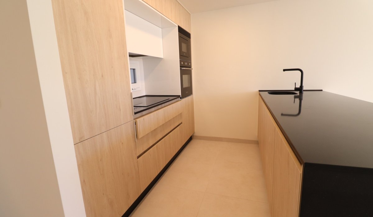 Resale - Apartment / flat - Guardamar del Segura - El Raso