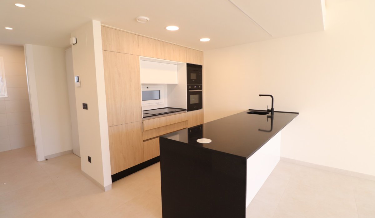 Resale - Apartment / flat - Guardamar del Segura - El Raso