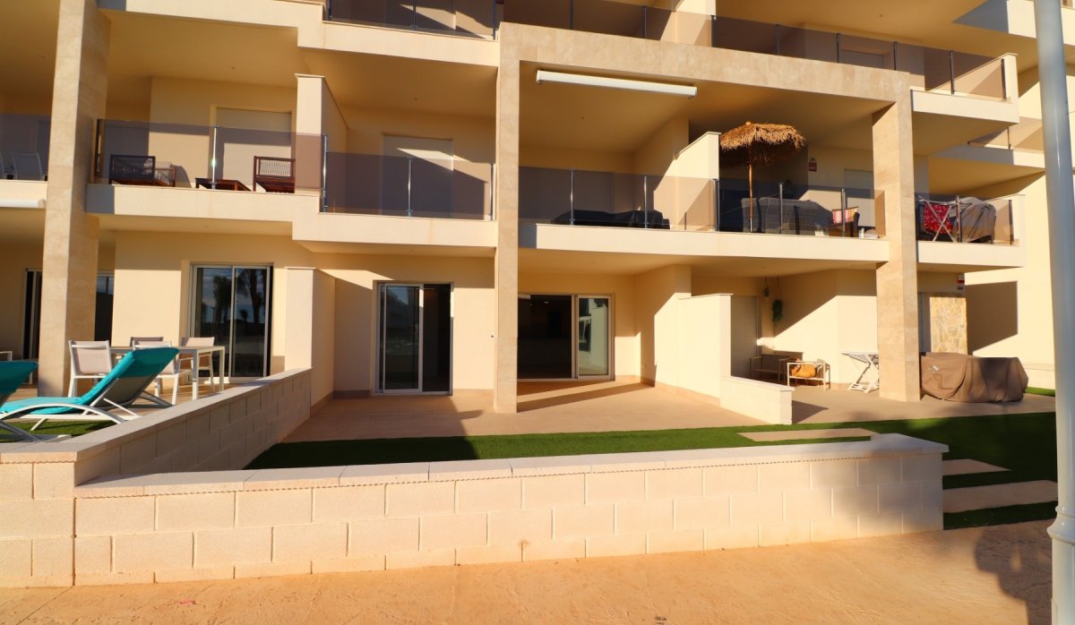Resale - Apartment / flat - Guardamar del Segura - El Raso