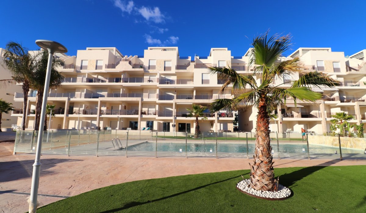 Resale - Apartment / flat - Guardamar del Segura - El Raso