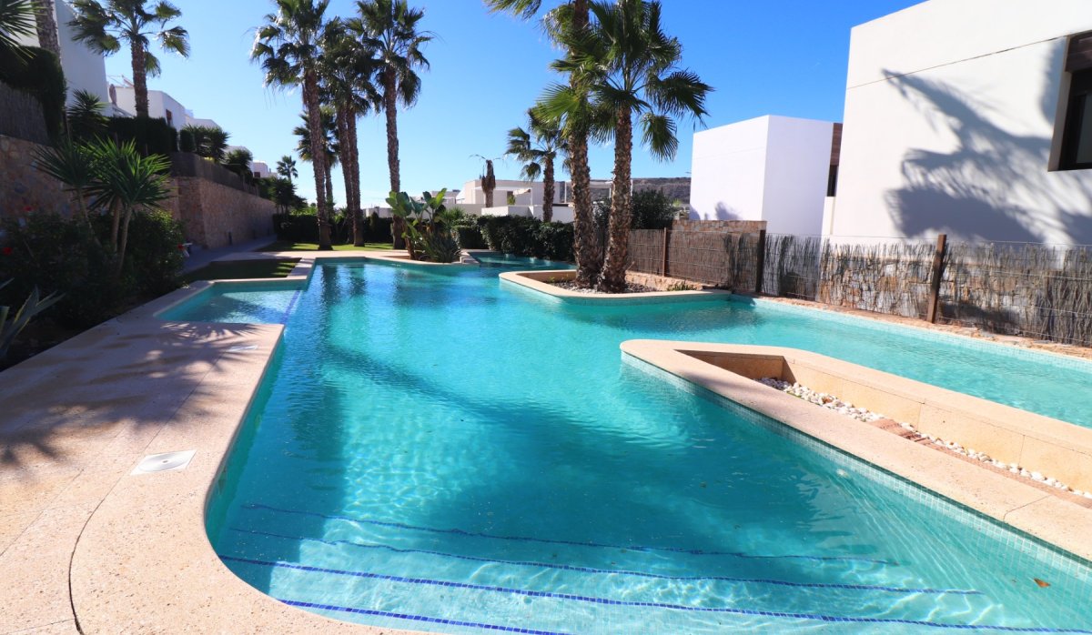 Resale - Apartment / flat - Algorfa - La Finca Golf Resort