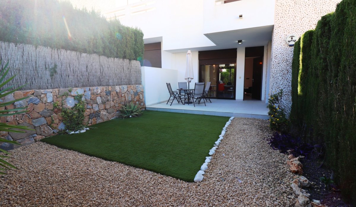 Resale - Apartment / flat - Algorfa - La Finca Golf Resort
