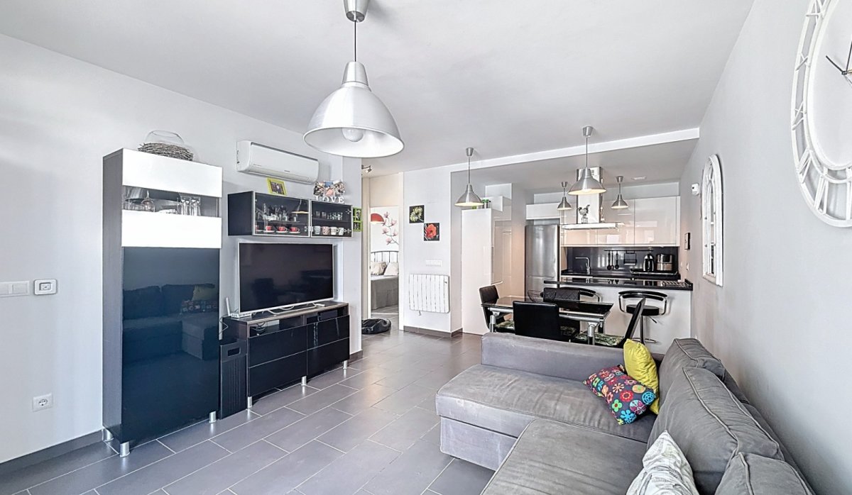 Resale - Villa - Orihuela Costa - Villamartín