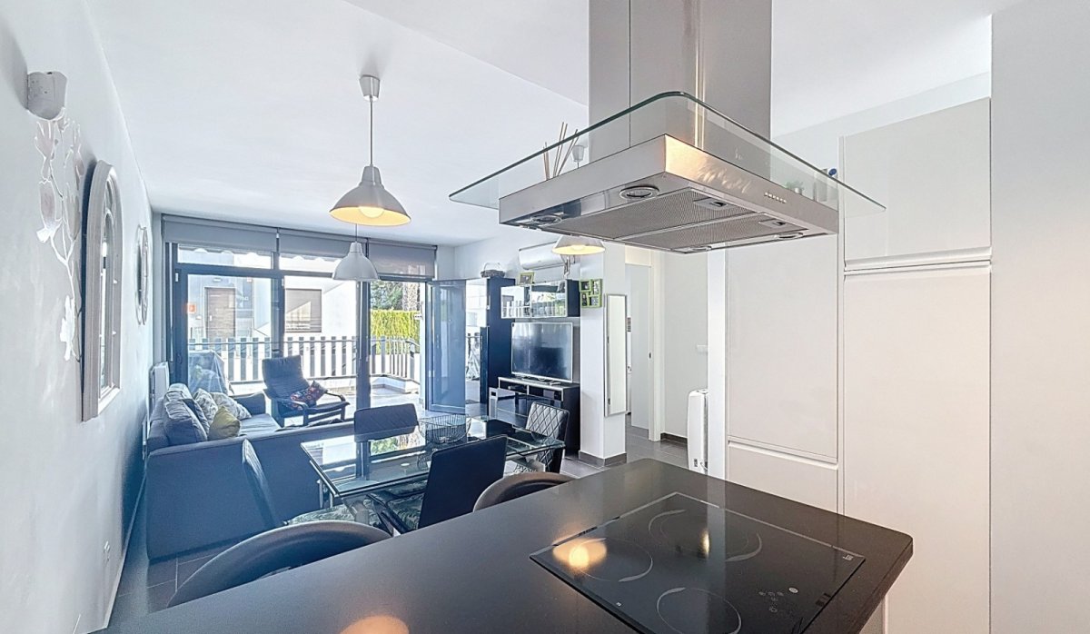 Resale - Villa - Orihuela Costa - Villamartín