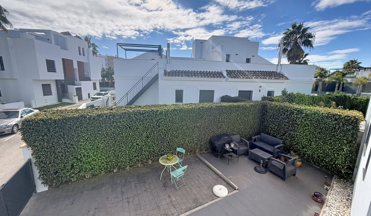 Resale - Villa - Orihuela Costa - Villamartín