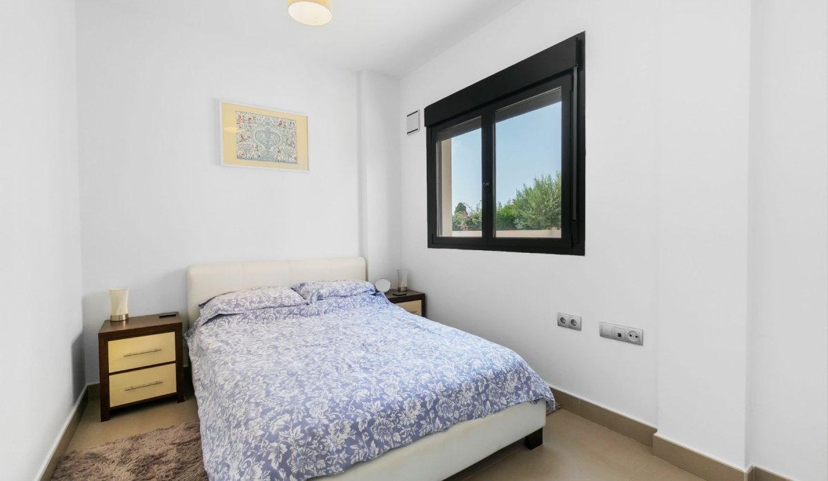 Resale - Villa - Villamartín - Los Dolses