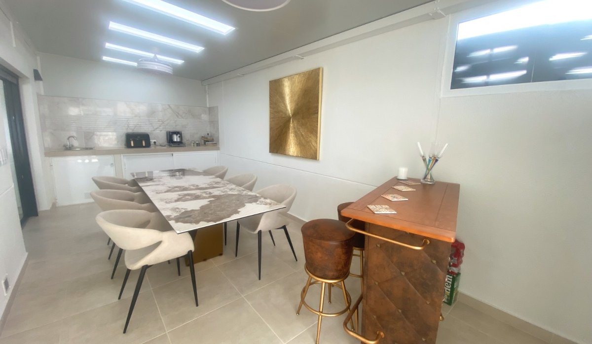 Resale - Townhouse - Ciudad quesada - Pueblo Bravo