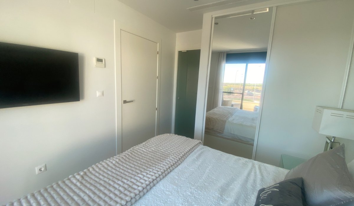 Resale - Townhouse - Ciudad quesada - Pueblo Bravo