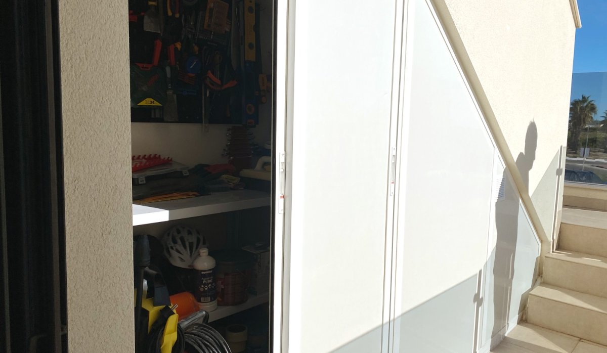 Resale - Townhouse - Ciudad quesada - Pueblo Bravo