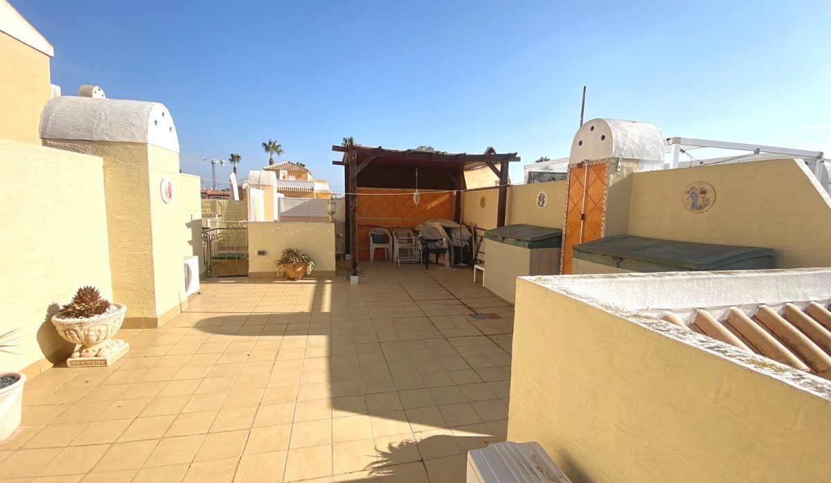 Resale - Townhouse - Ciudad quesada - Doña Pepa