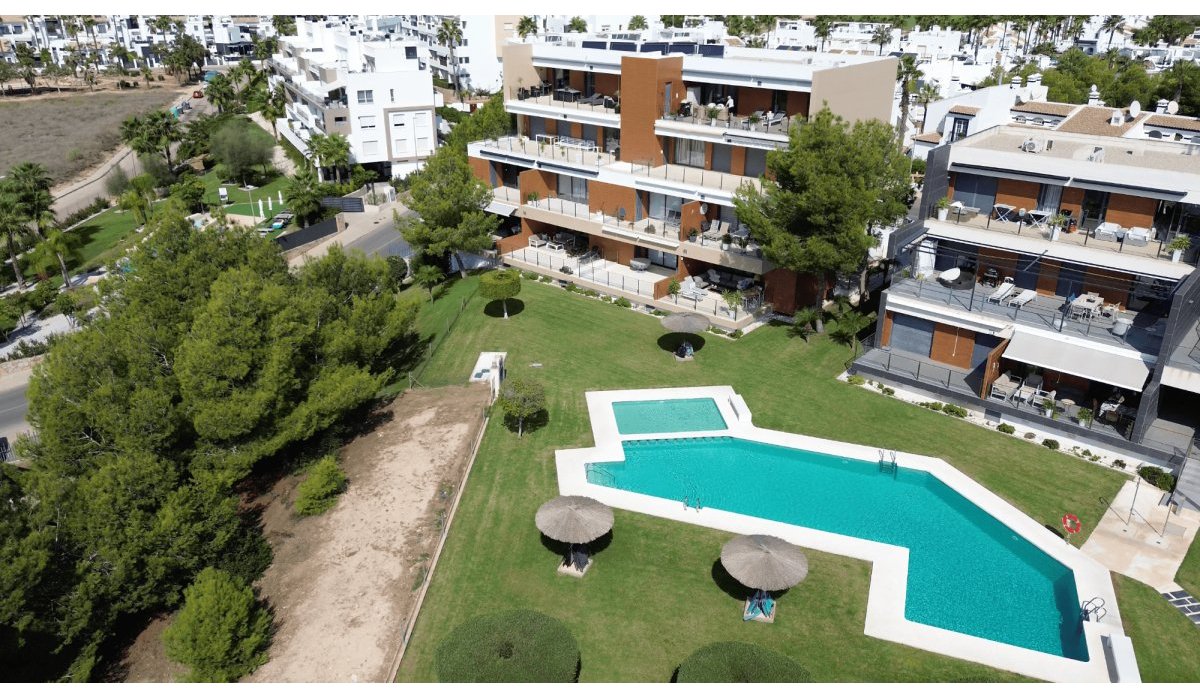 Resale - Apartment / flat - Orihuela Costa - Villamartín