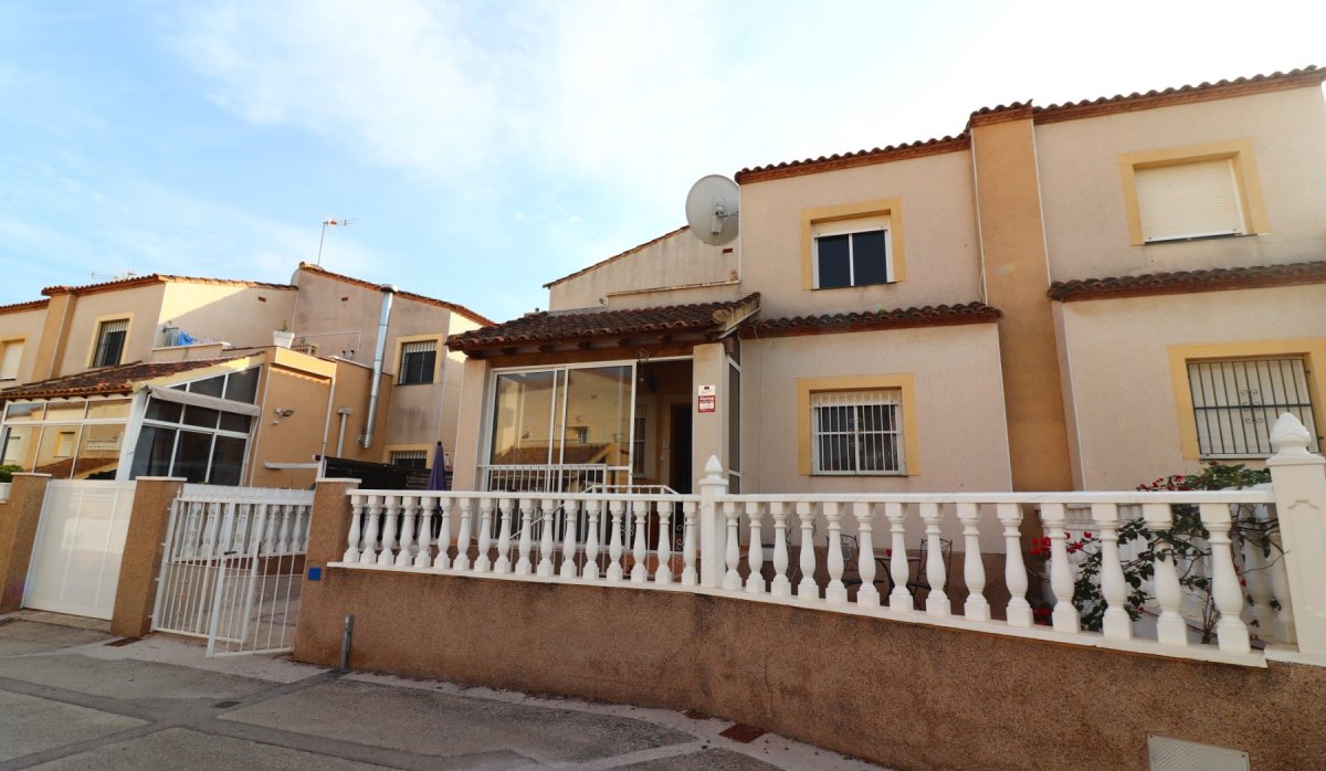 Reventa - Villa - Algorfa - Montebello