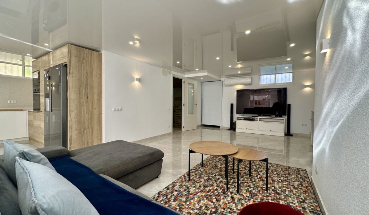 Resale - Villa - Orihuela Costa - Los Altos