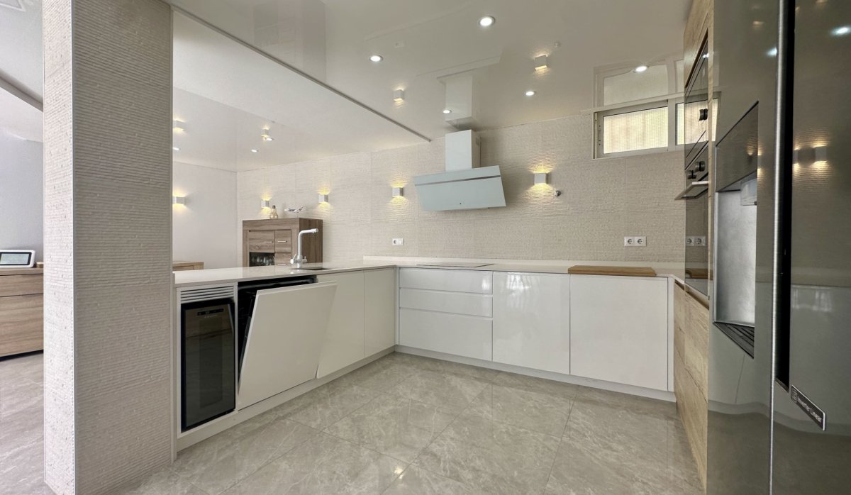 Resale - Villa - Orihuela Costa - Los Altos