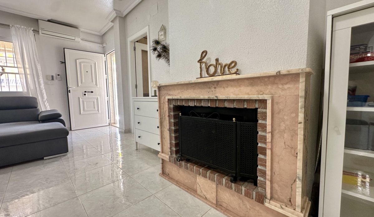 Resale - Villa - Orihuela Costa - Los Altos