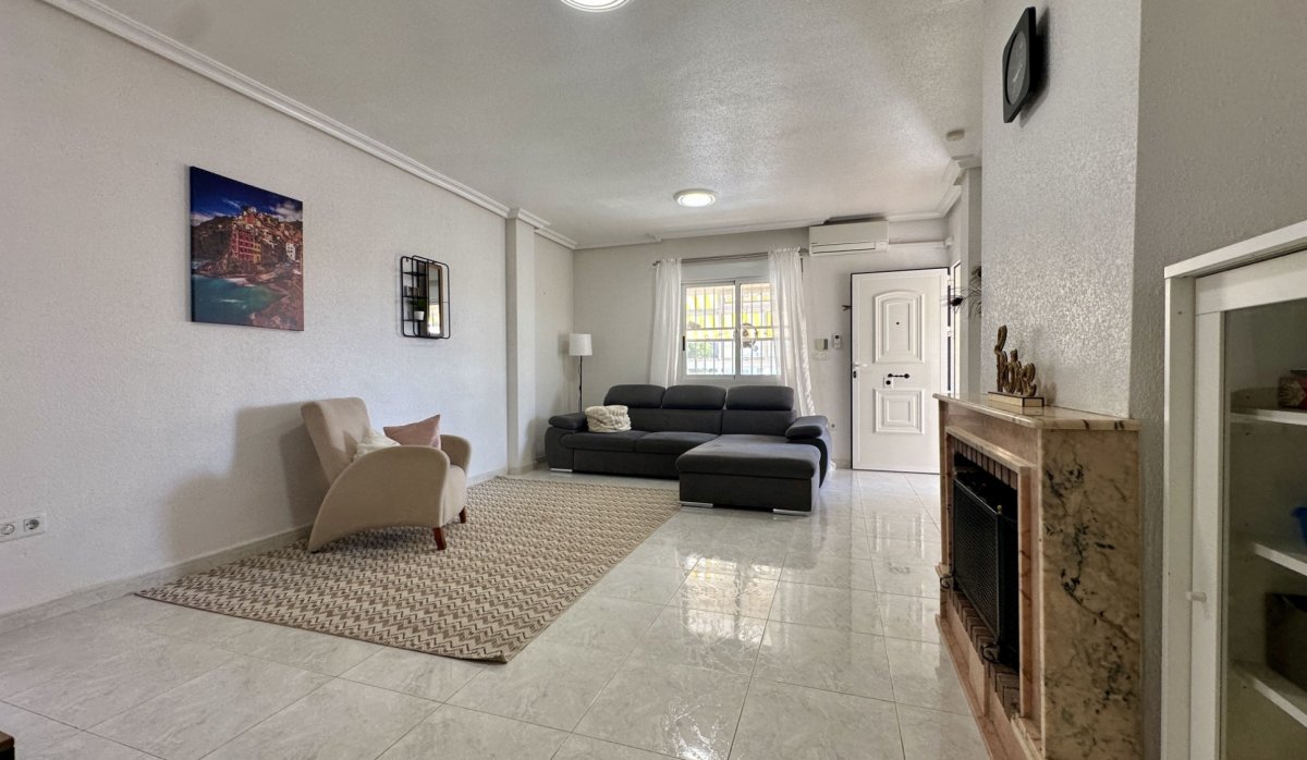 Resale - Villa - Orihuela Costa - Los Altos