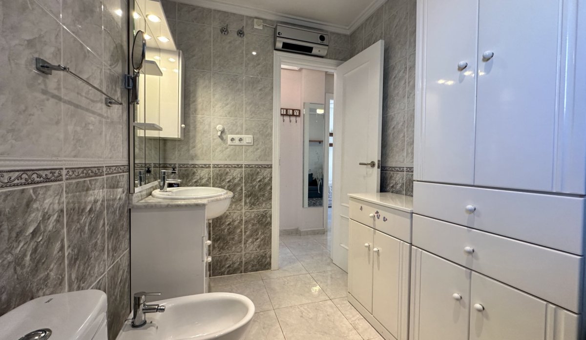 Resale - Villa - Orihuela Costa - Los Altos