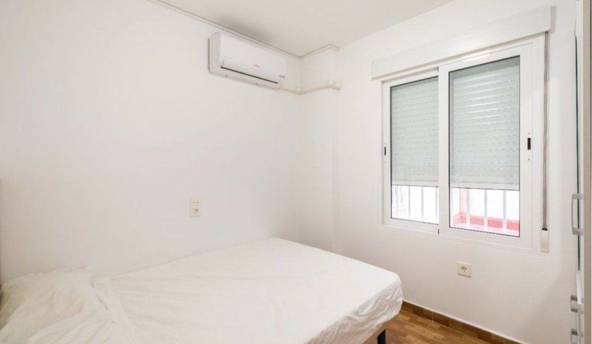 Reventa - Apartamento / piso - Torrevieja - La Mata