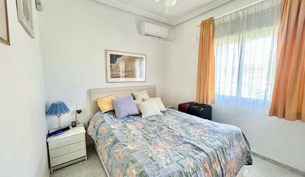 Revente - Villa - Torrevieja - La Siesta