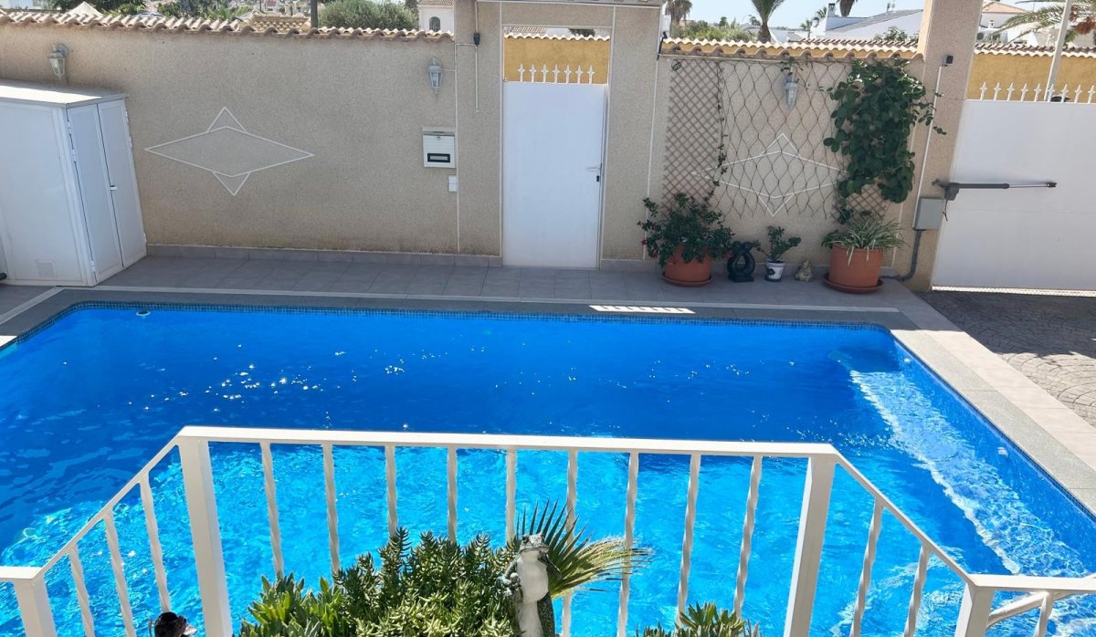 Revente - Villa - Torrevieja - La Siesta