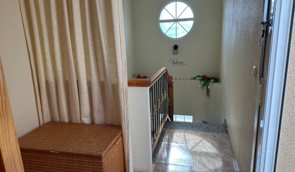 Revente - Villa - Orihuela Costa - Villamartín