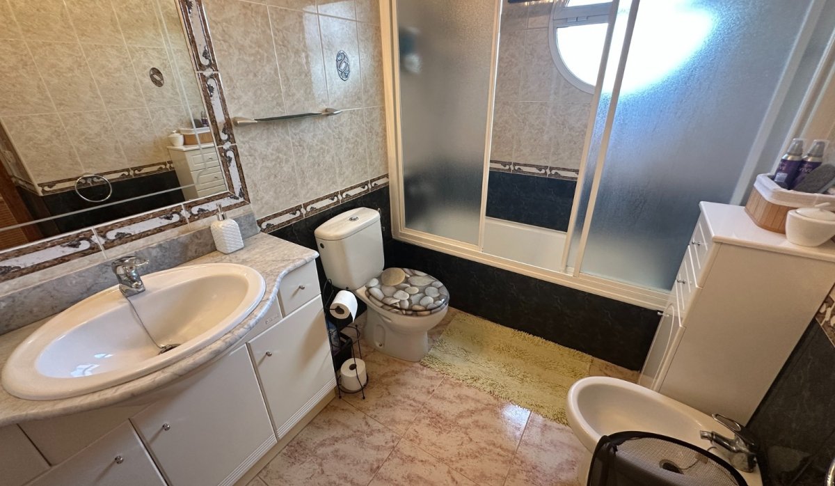 Revente - Villa - Orihuela Costa - Villamartín